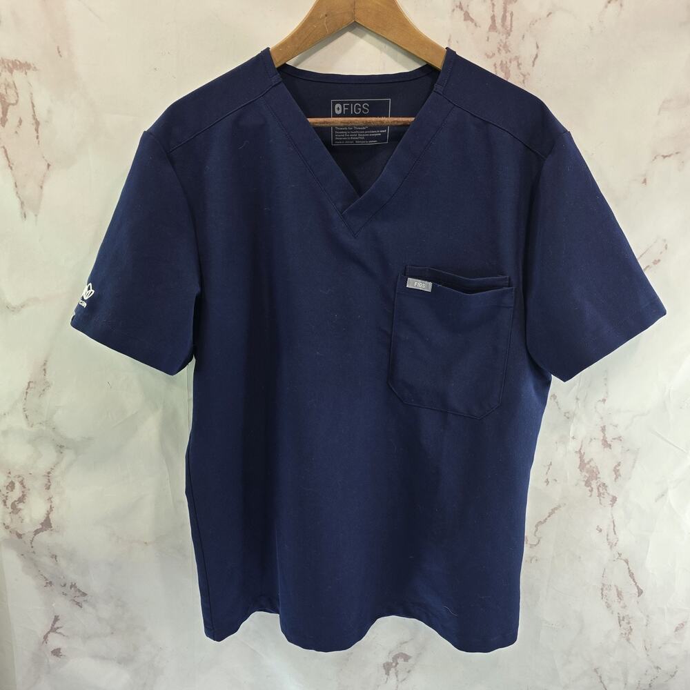 FIGS Top Mens Medium Blue Leon 3 Pocket Navy Short Sleeve Scrub V Neck Aya 3485
